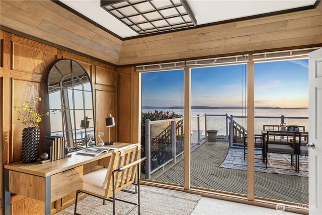 5637 Beach Drive SW, Seattle, WA 98136