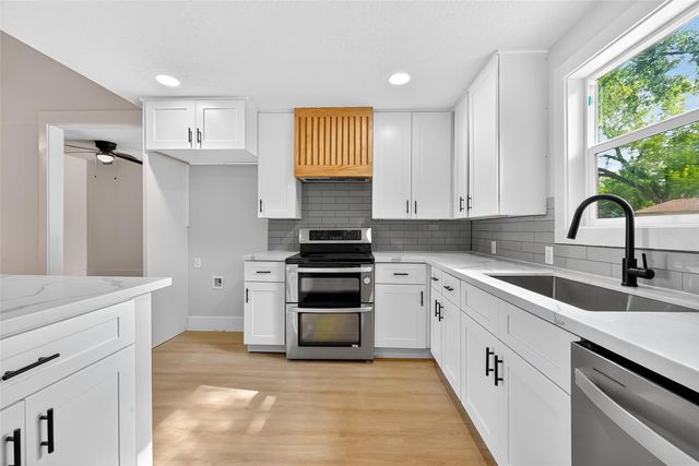 5326 Dewberry Street, Houston, TX 77021