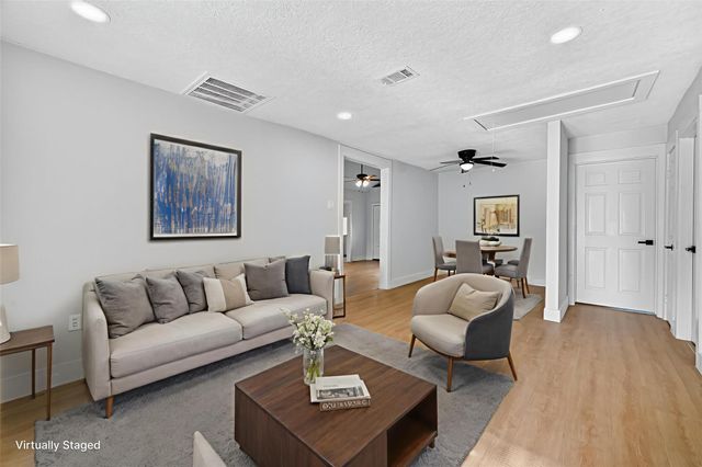 5326 Dewberry Street, Houston, TX 77021