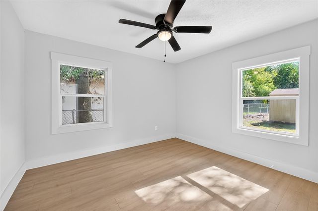 5326 Dewberry Street, Houston, TX 77021