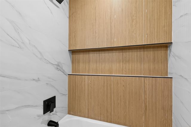 5326 Dewberry Street, Houston, TX 77021