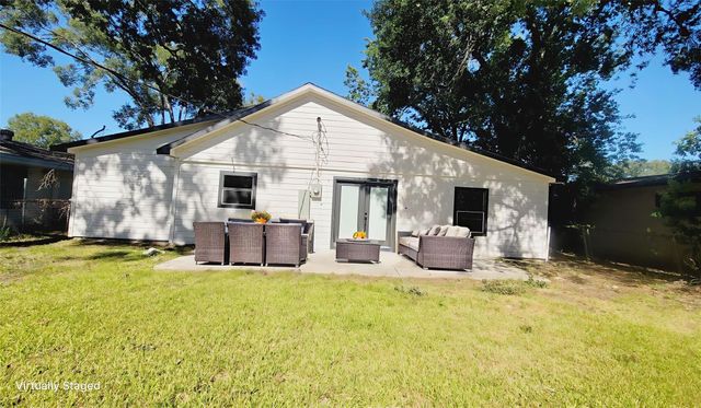 5326 Dewberry Street, Houston, TX 77021