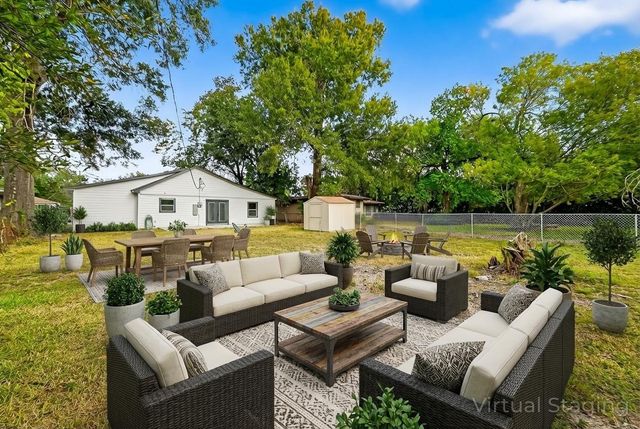 5326 Dewberry Street, Houston, TX 77021