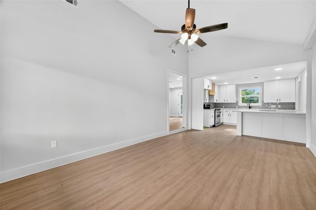 5326 Dewberry Street, Houston, TX 77021