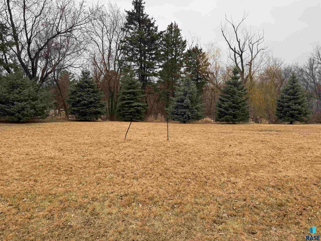 308 W Harpel Dr Drive, Sioux Falls, SD 57105