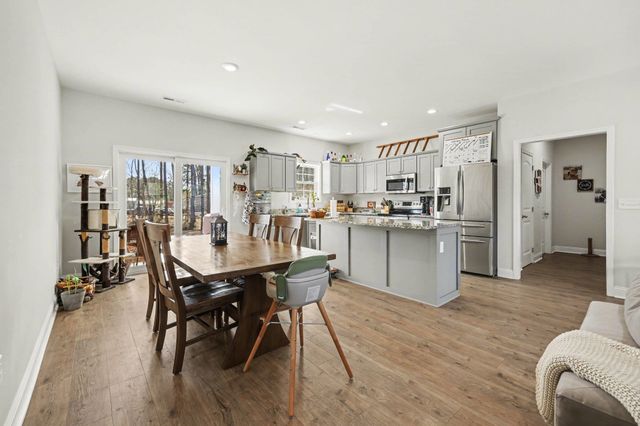 228 William Nobles Rd., Aynor, SC 29511