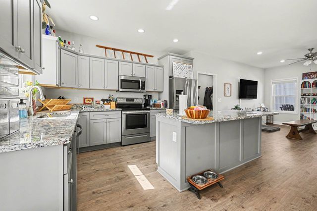 228 William Nobles Rd., Aynor, SC 29511