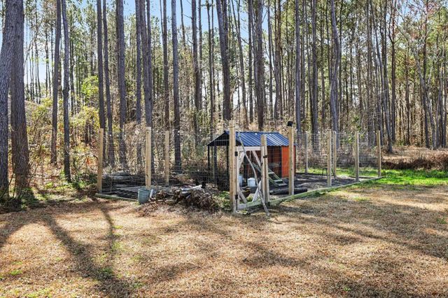 228 William Nobles Rd., Aynor, SC 29511