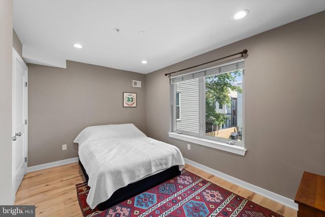 1207 E OXFORD ST, Philadelphia, PA 19125