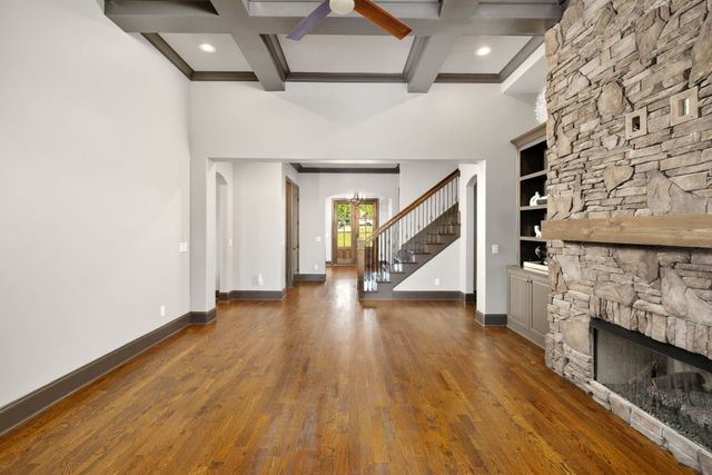2713 Deer Haven Ct, Franklin, TN 37067