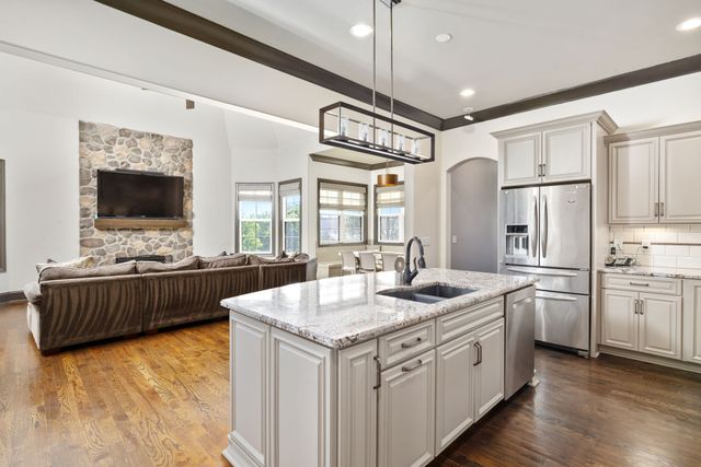 2713 Deer Haven Ct, Franklin, TN 37067