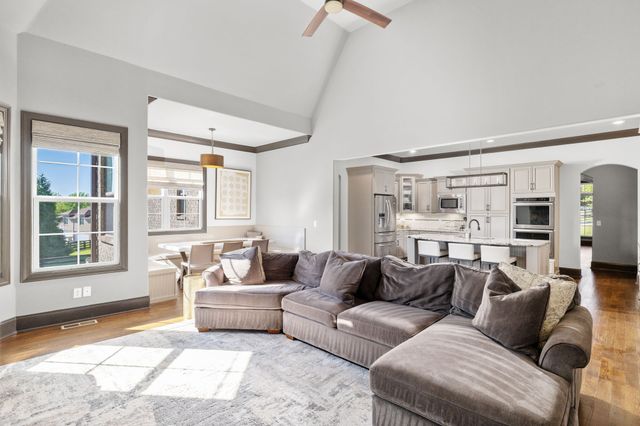 2713 Deer Haven Ct, Franklin, TN 37067