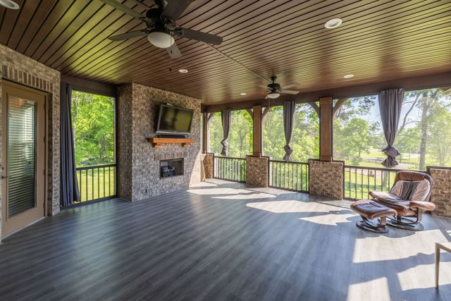 2713 Deer Haven Ct, Franklin, TN 37067