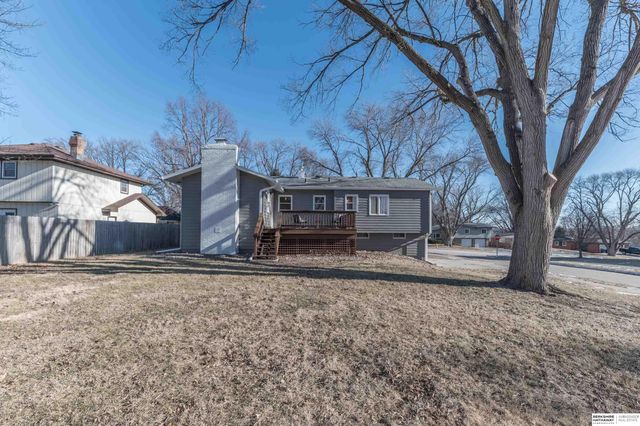 13593 Walnut Street, Omaha, NE 68144