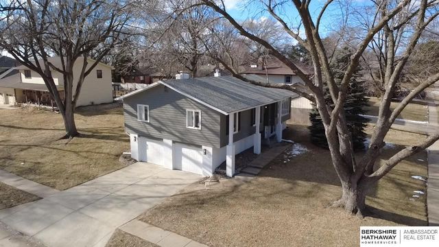 13593 Walnut Street, Omaha, NE 68144
