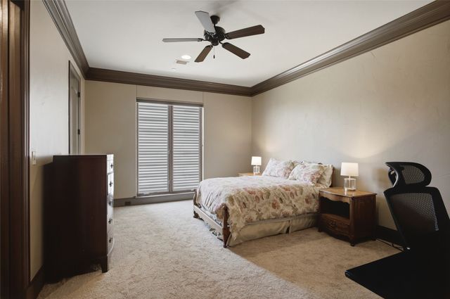 501 Samuels Avenue 230, Fort Worth, TX 76102