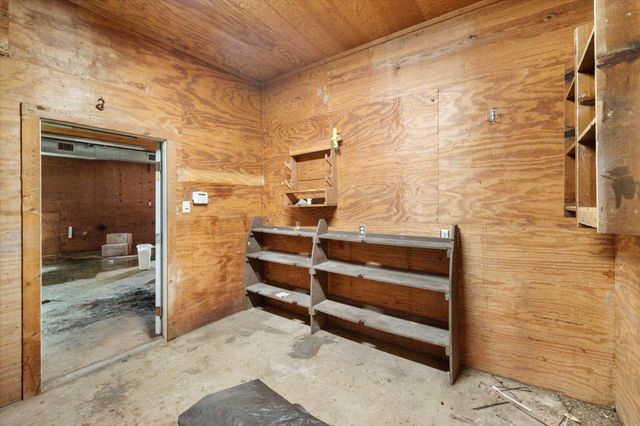 8111 Russell Curry Road, Arlington, TX 76001
