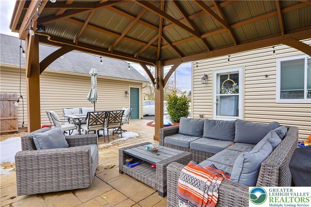 4205 Roosevelt Street, Whitehall Twp, PA 18052