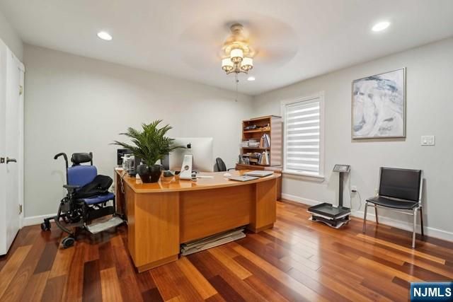 735 Golden Avenue, Secaucus, NJ 07094