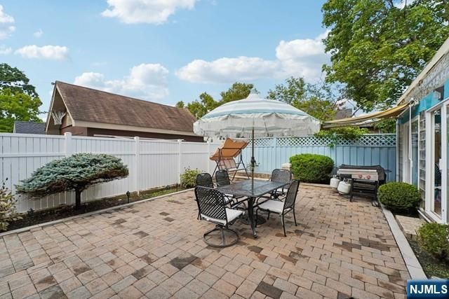 735 Golden Avenue, Secaucus, NJ 07094