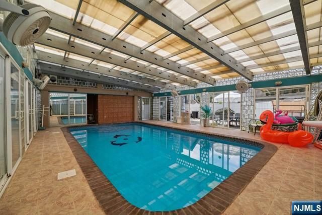 735 Golden Avenue, Secaucus, NJ 07094