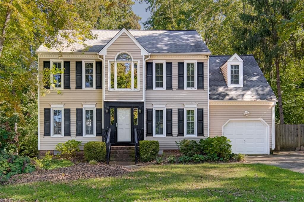 2 Downing Ridge Court, Greensboro, NC 27407
