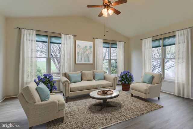 47 ARBOR DR, Myerstown, PA 17067