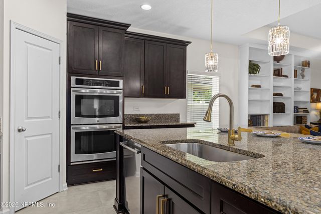 190 RED CEDAR Drive, St. Johns, FL 32259