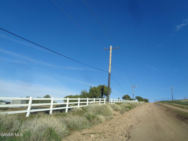 1800 Katee Lane, Palmdale, CA 93550