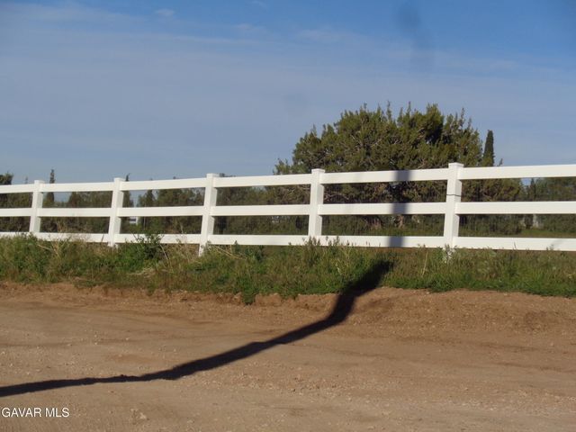 1800 Katee Lane, Palmdale, CA 93550