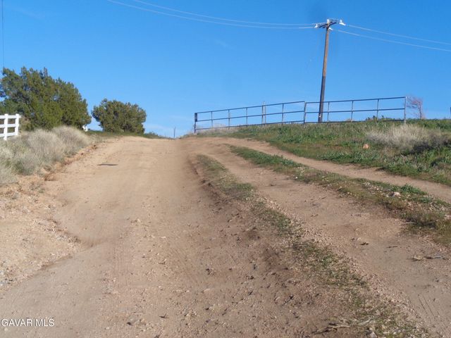 1800 Katee Lane, Palmdale, CA 93550