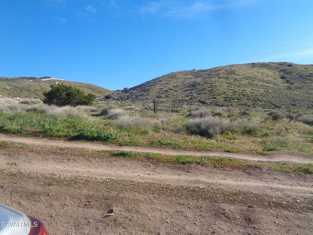 1800 Katee Lane, Palmdale, CA 93550