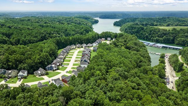 431 Evans Dr, Tullahoma, TN 37388