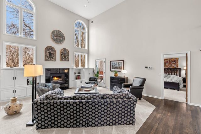 26335 Peach Circle, Excelsior, MN 55331