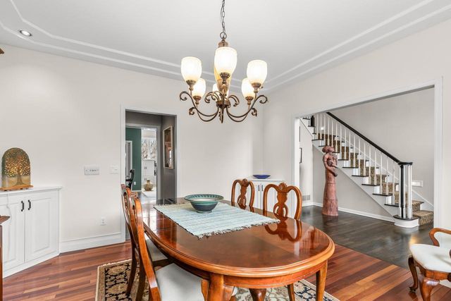 26335 Peach Circle, Excelsior, MN 55331