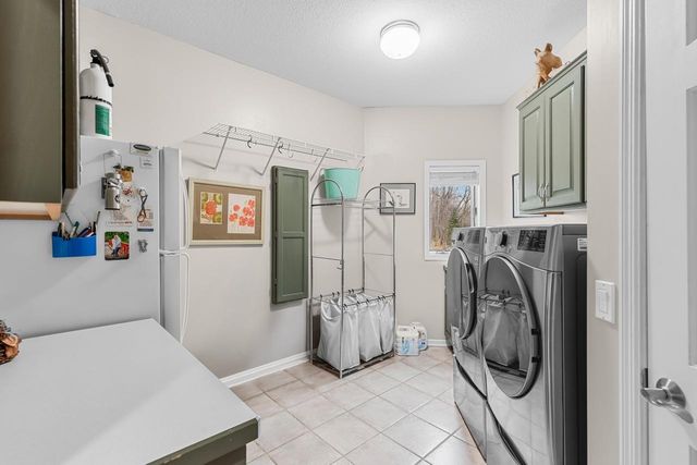 26335 Peach Circle, Excelsior, MN 55331