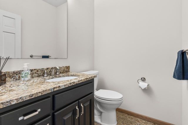 26335 Peach Circle, Excelsior, MN 55331