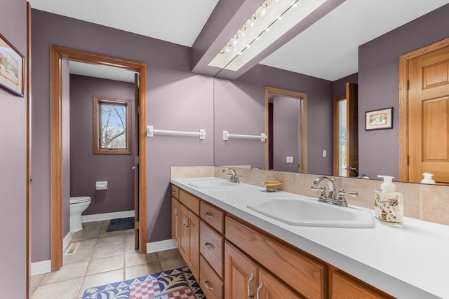 26335 Peach Circle, Excelsior, MN 55331