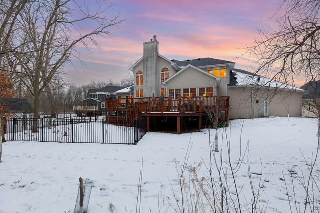 26335 Peach Circle, Excelsior, MN 55331