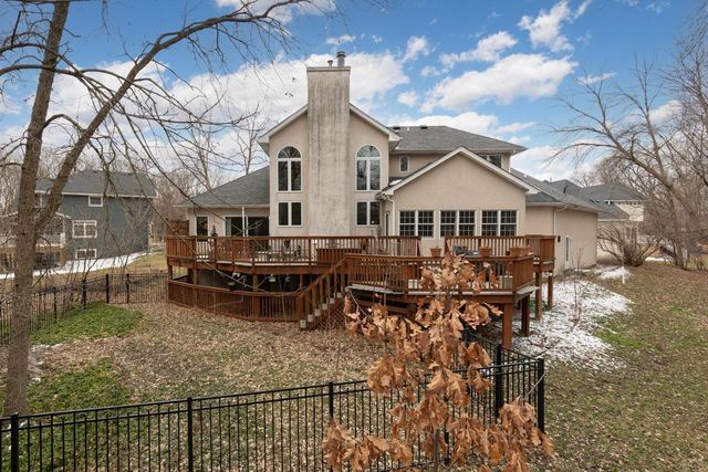 26335 Peach Circle, Excelsior, MN 55331