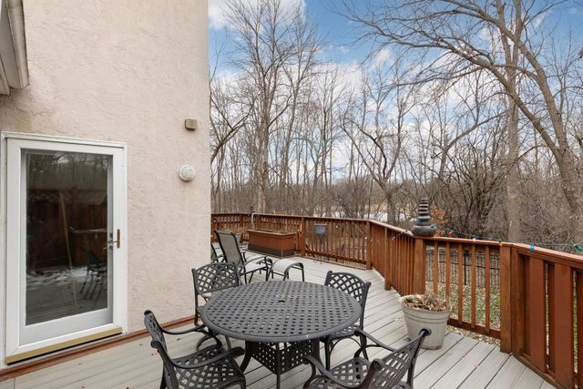 26335 Peach Circle, Excelsior, MN 55331