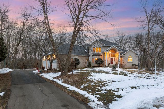 26335 Peach Circle, Excelsior, MN 55331