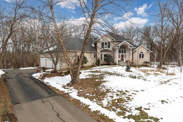 26335 Peach Circle, Excelsior, MN 55331