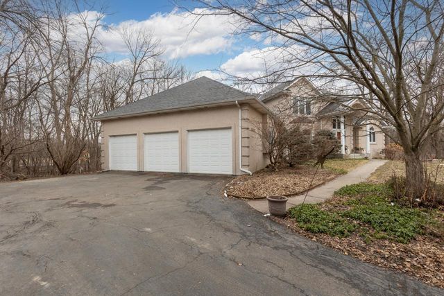 26335 Peach Circle, Excelsior, MN 55331