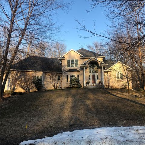 26335 Peach Circle, Excelsior, MN 55331