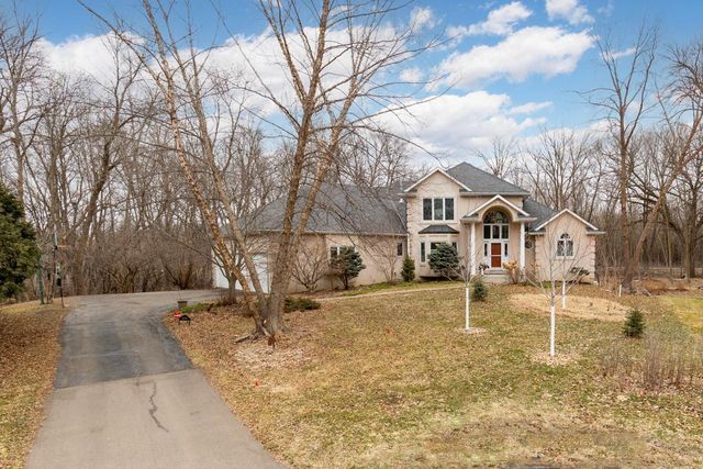 26335 Peach Circle, Excelsior, MN 55331