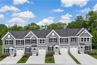 3012 Trinkle RD # 13E, Toano, VA 23168
