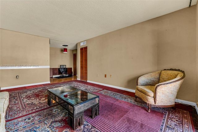 7110 Fairway Drive L12, Miami Lakes, FL 33014