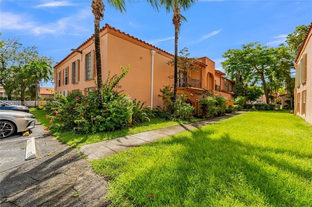 7110 Fairway Drive L12, Miami Lakes, FL 33014
