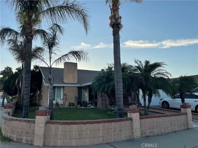 2424 S LAKE Avenue, Ontario, CA 91761